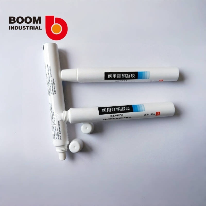 19 Lipstick Tubes Offset with White Lipstick Cap