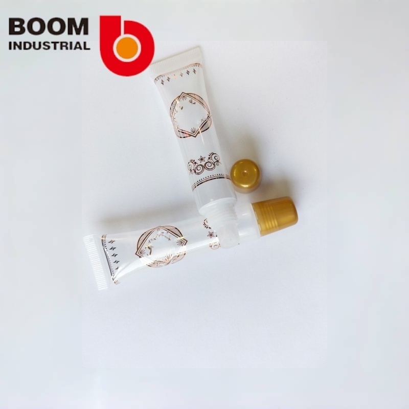 19 Tube, silkscreen + hot stamping, with lipstick stopper and tinted lipstick cap