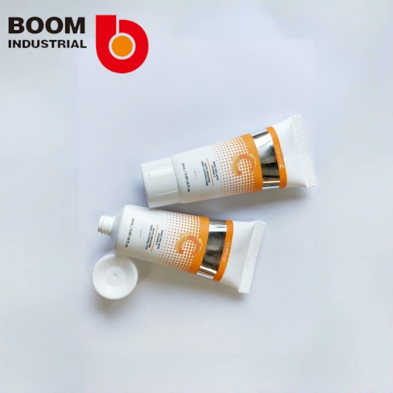 25 mm diameter, offset printing + hot stamping, with white screw cap