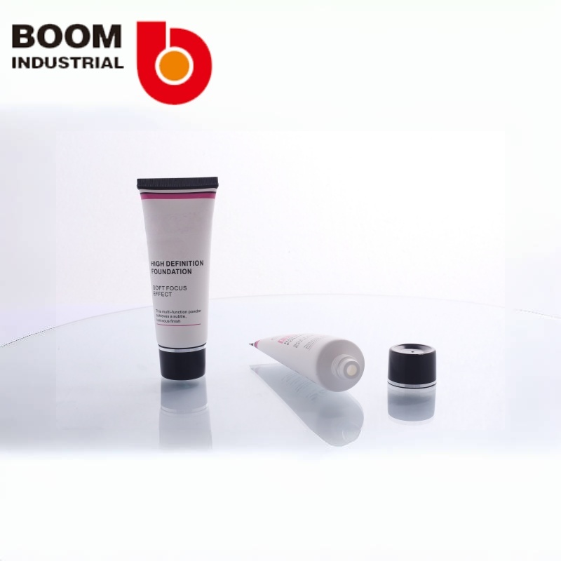 30 tubes, screen printing, with black hot-stamped silver edge screw cap