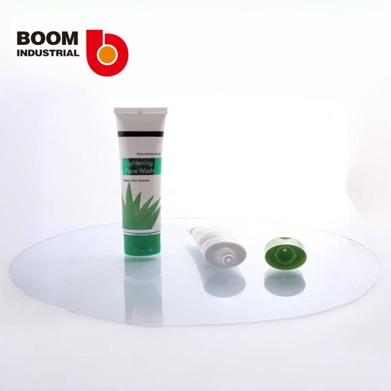 40mm diameter oval tube with offset printing + hot stamping, gradient color, and semi-transparent color-matched screw cap