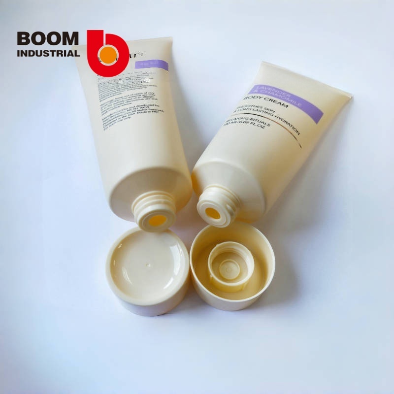 An article on how beginners can find a suitable custom packaging tube manufacturer