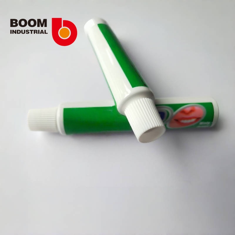 D22 250um white sheet material, offset printing, gloss varnish, with vertical striped small screw cap