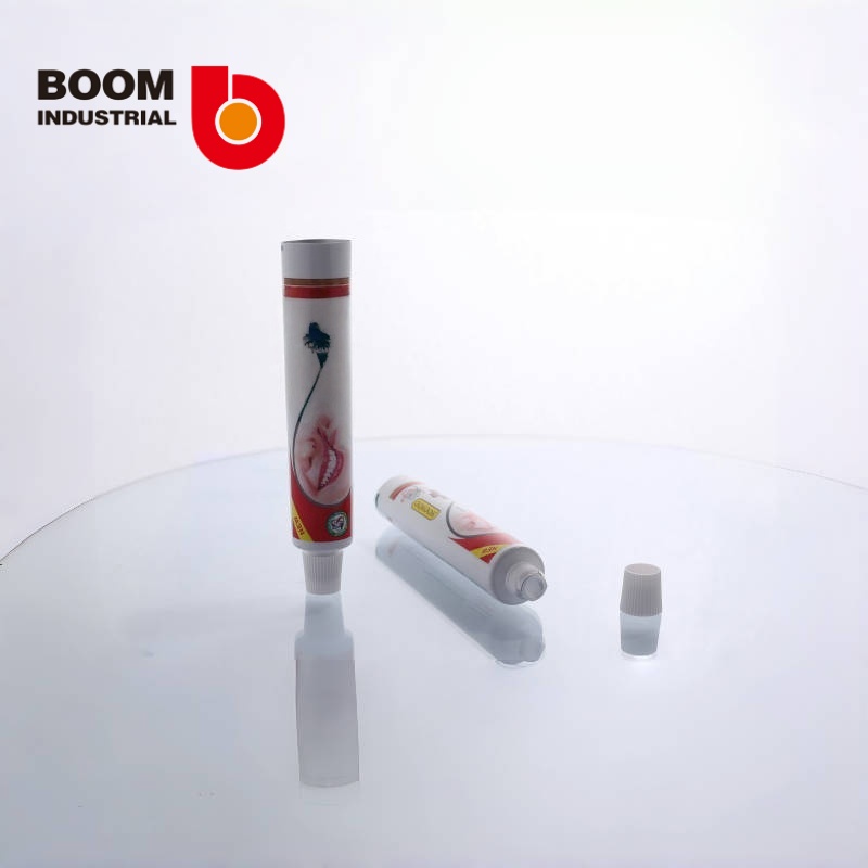 D25 250um white sheet material, glossy finish, with vertical stripes and small screw cap