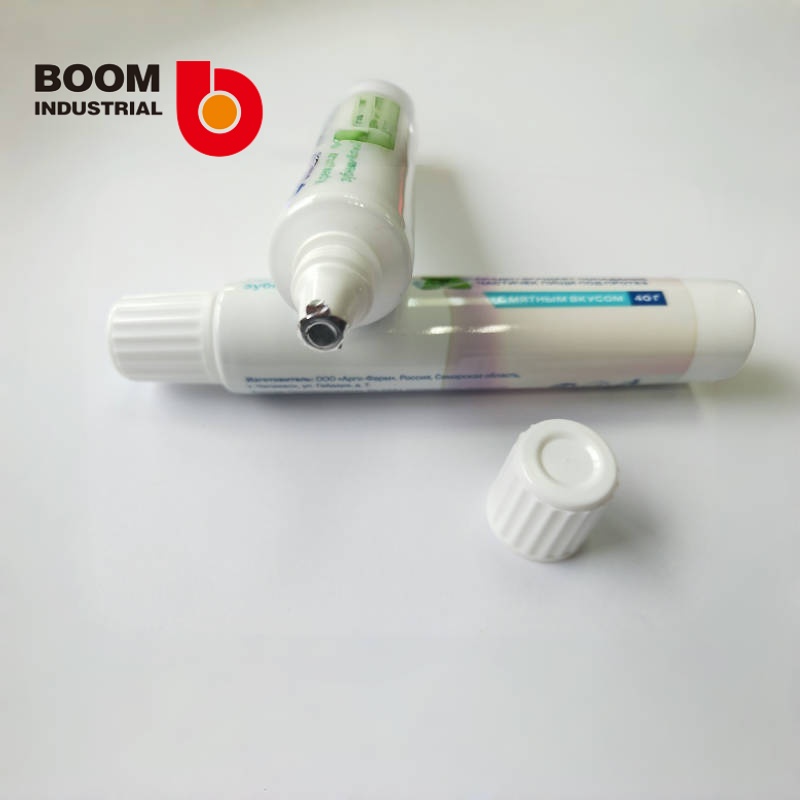 D25 250um white sheet material  Offset printing Glossy varnish Pointed spout Shoulder Striped screw cap