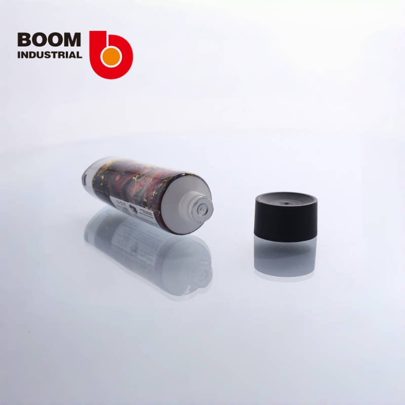 D40 270um white sheet material Offset printing + hot stamping With octagonal cap